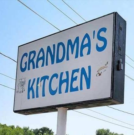 Grandma’s Kitchen logo
